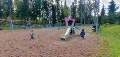 Hirvikallionpuisto