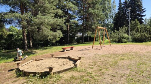 Koivutien leikkipuisto